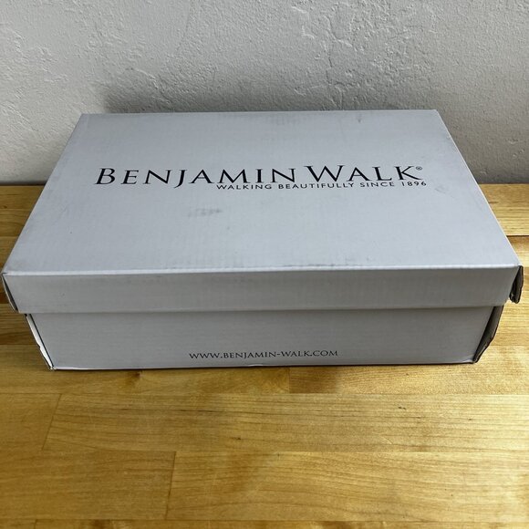 Touch Ups Benjamin Walk Silver Sparkly Foster Block Heel Sandal Size 5 NEW - Picture 10 of 11